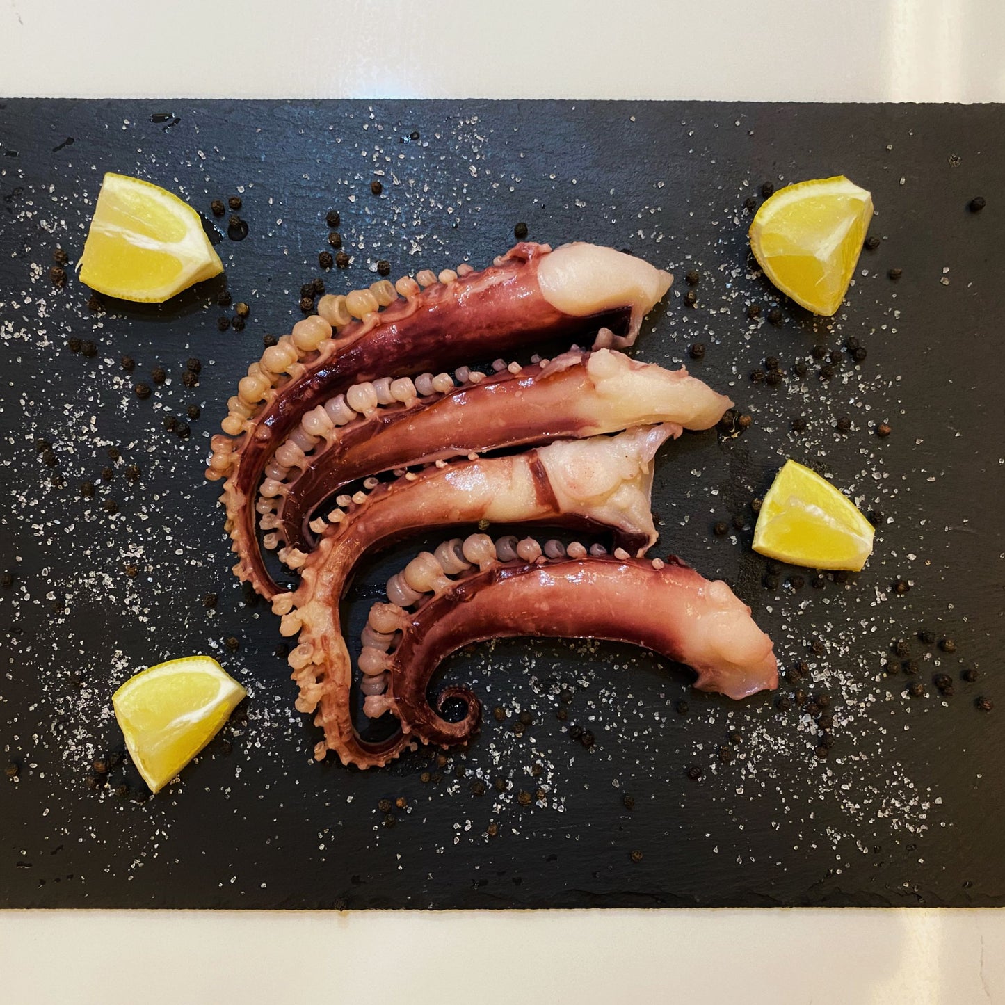 Octopus Leg (Approx. 500g-600g)